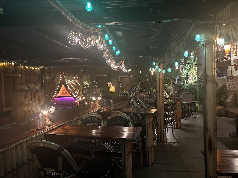 Tuk Tuk Restaurant & Bar photo 10