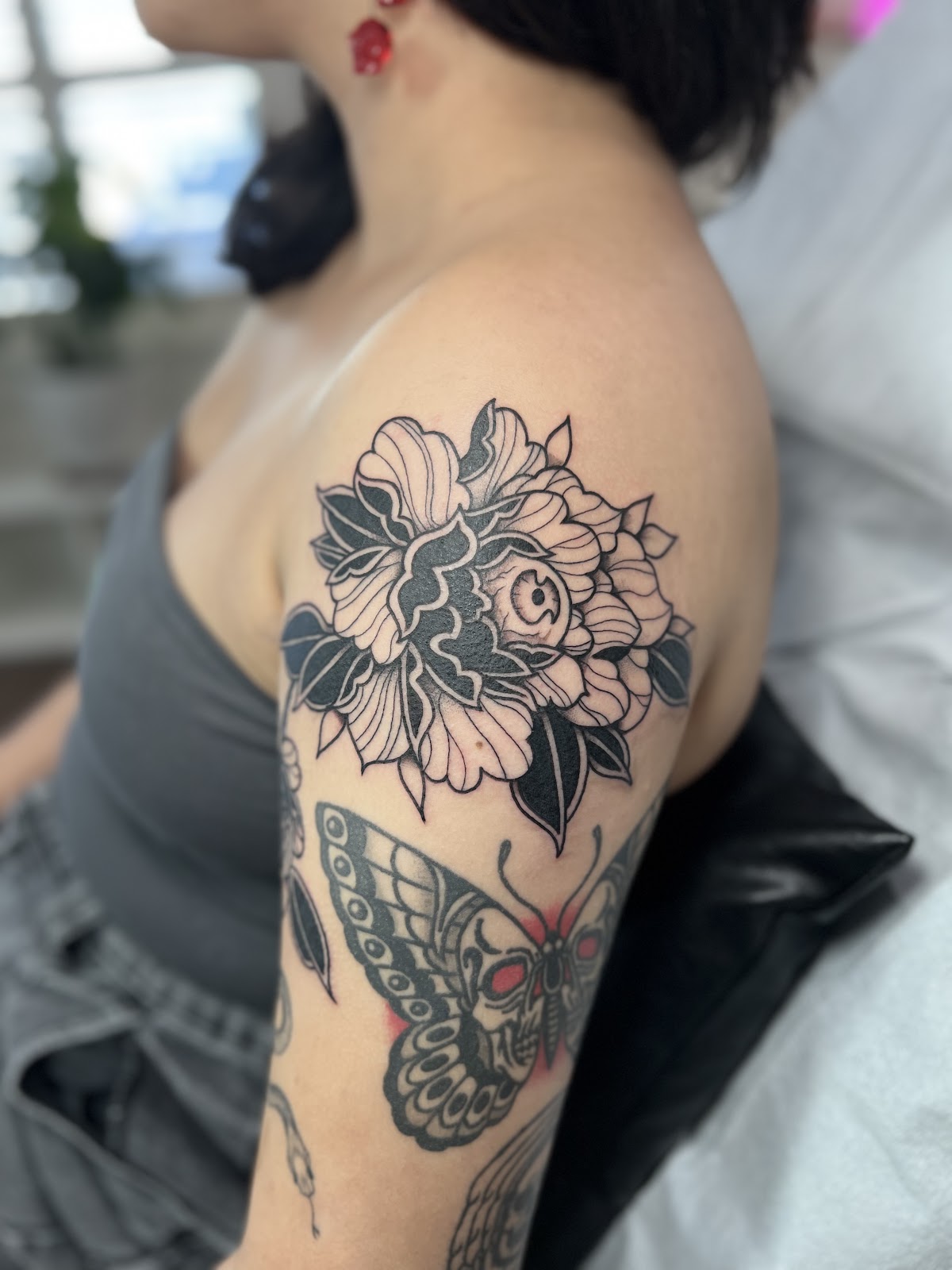 Love and Lani Tattoo tattoo parlor in Glendale, CA