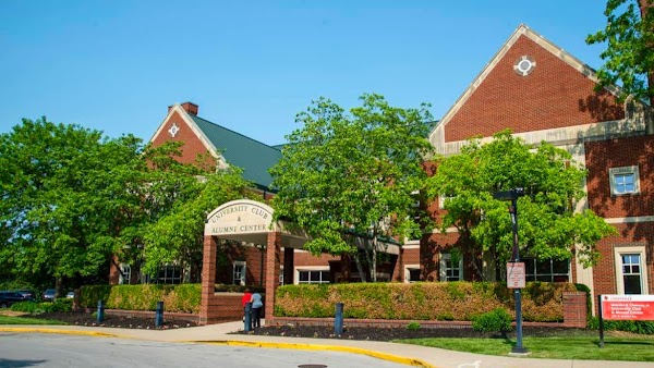 U OF L BELKNAP UNIVERSITY CLUB exterior