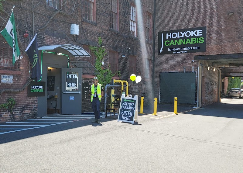 Video tour of Holyoke Cannabis Dispensary retail environment