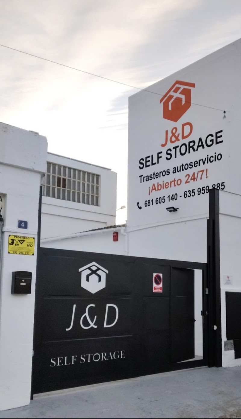 J&D Self Storage en C. Mercedes Lamarque, 4, 23009 Jaén, España - Imagen 2