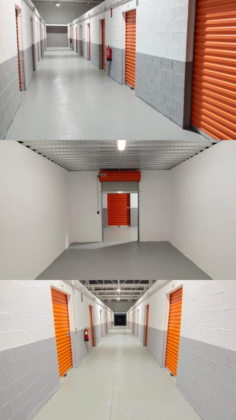J&D Self Storage en C. Mercedes Lamarque, 4, 23009 Jaén, España - Imagen 5