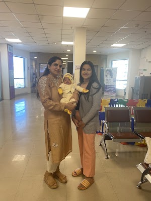 Dr. Anupa Walia Lokwani/Best Gynaecologist/Laparoscopic Gynaec surgeon/High Risk Pregnancy Consultant,Bhopal - Image 2