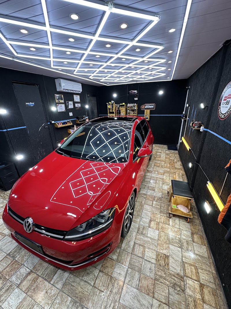 Foto de Perfect Clean - Estética Automotiva, Auto Center e Produtos em Curitiba
