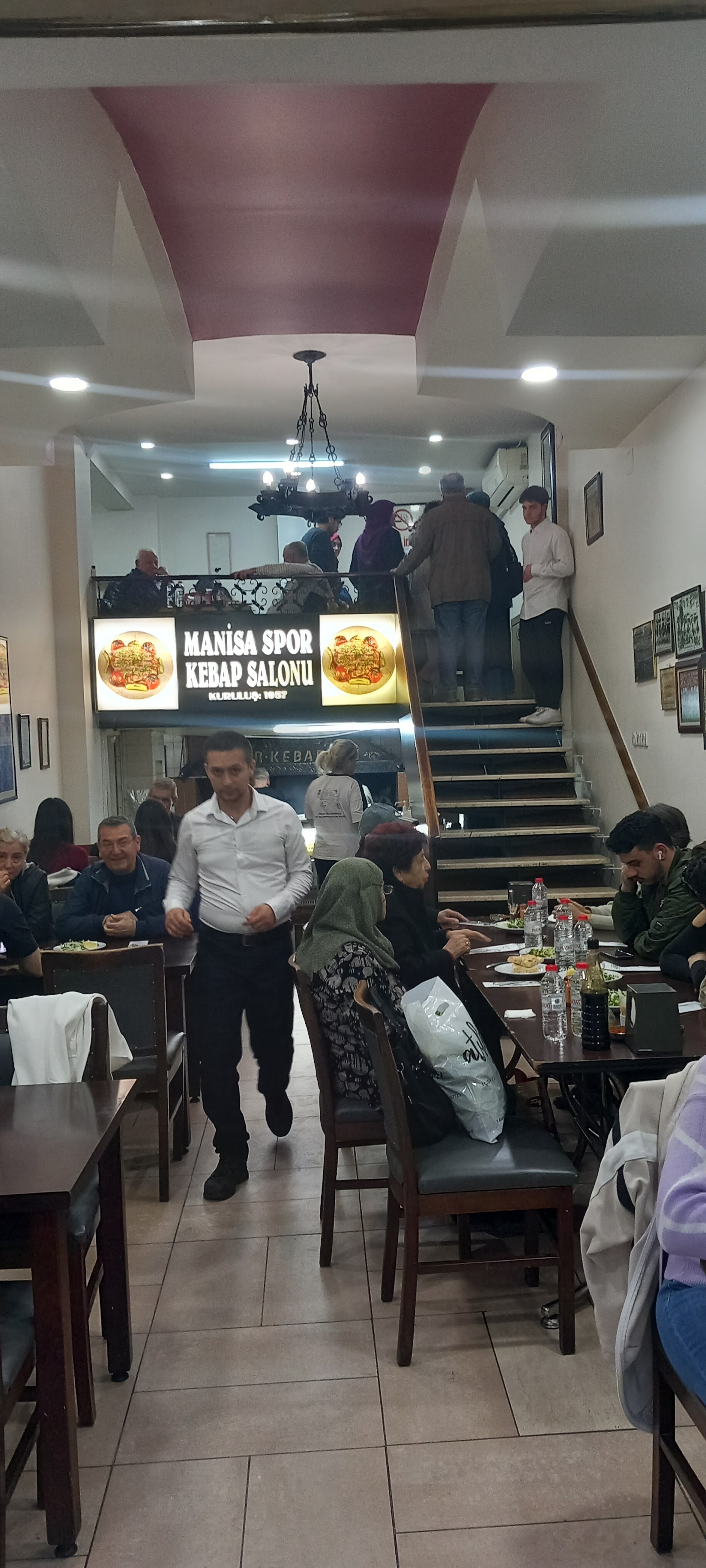 Manisaspor Kebapçısı mekanı