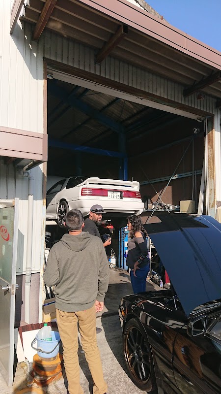 マーシーオート・インポーツ