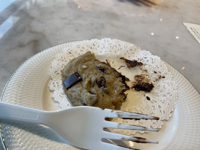 Dessert Avenue photo 4