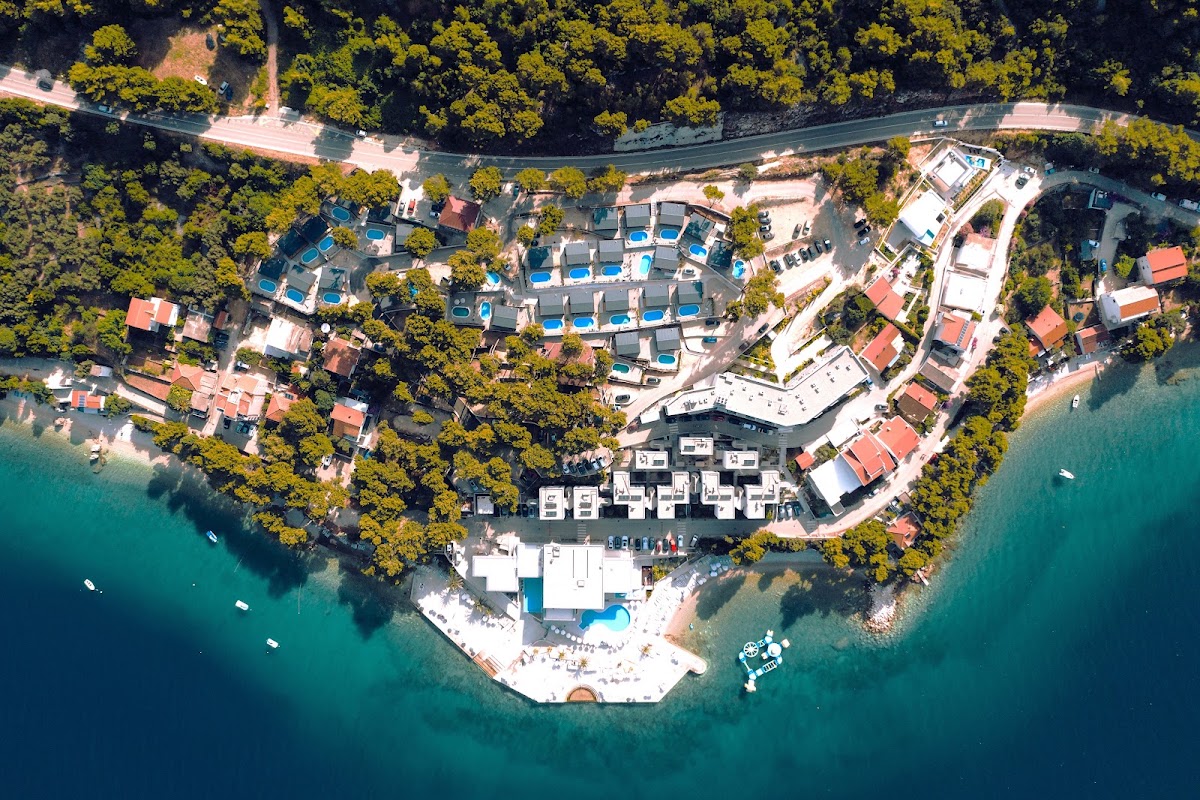 Morenia Beach Resort