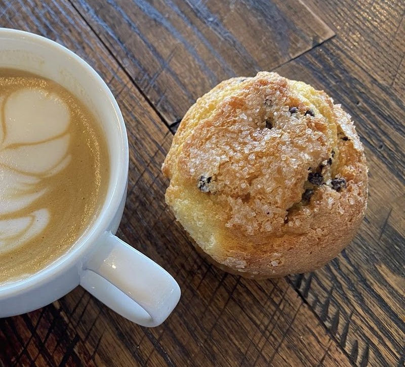 Round Bird Coffee Shop photo 4