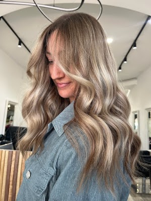 Mim and Co Hair Lab photo 2