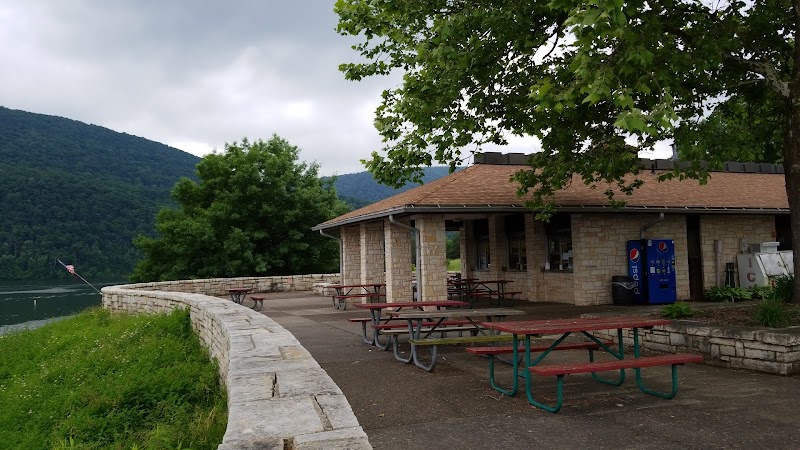 Lighthouse Concession photo 2