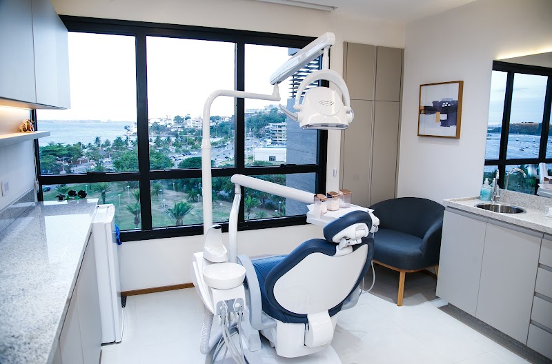 Dra. Caroline Moraes - Odontopediatra e Invisalign Doctor em Vitória-ES - foto 2