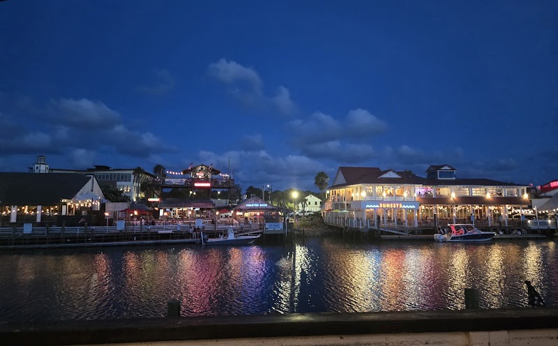 Water's Edge photo 4
