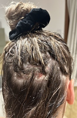 Cuts & Colour Altona