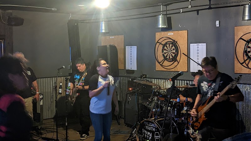 P C's Lounge photo 6