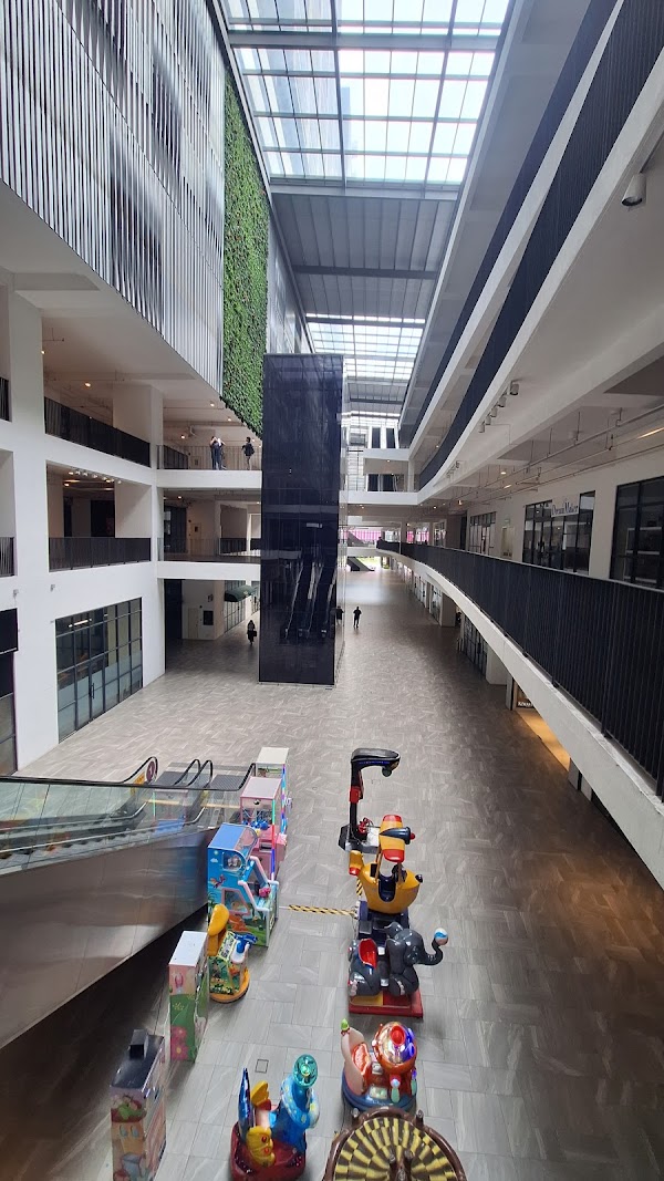 Emporis Kota Damansara - Photo 1