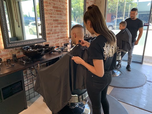 Johnny Slicks photo 3