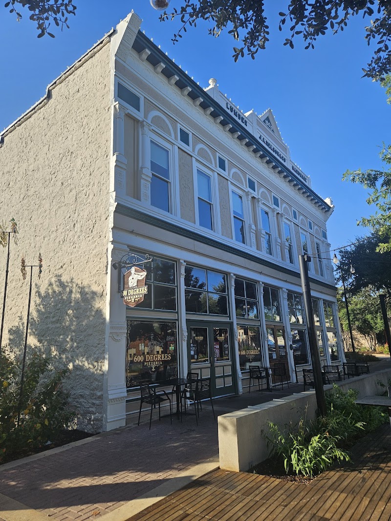 Lamppost Coffee photo 3