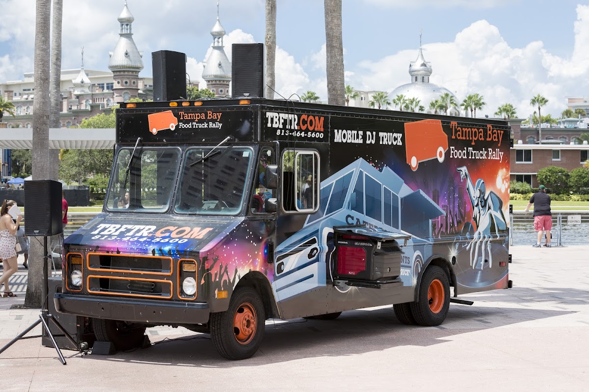 Tampa Bay Food Trucks: Google Places image 4