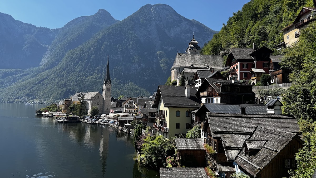 Hallstatt boathouses