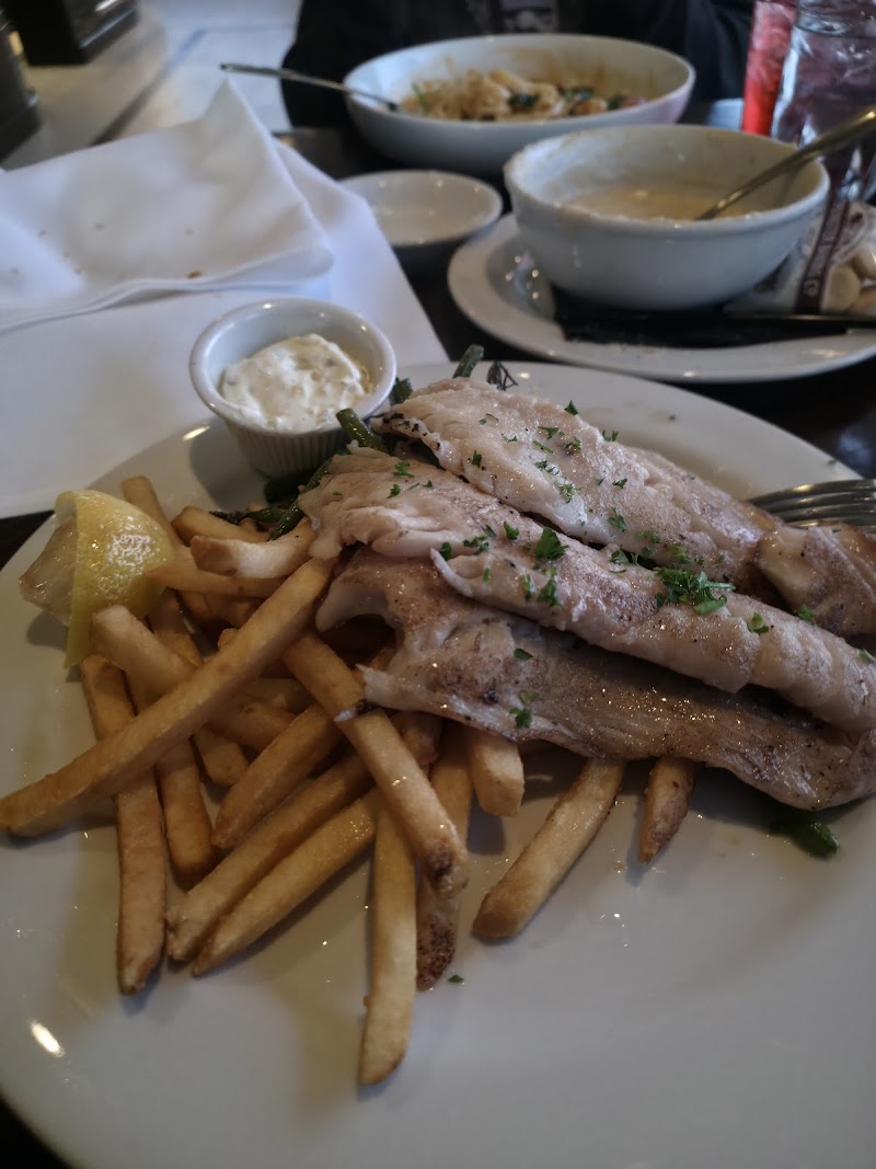 Dorn's Breakers Cafe photo 3