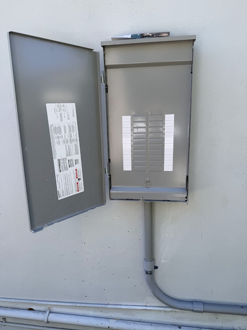 Rizo Electric Inc - Electrician in Miami