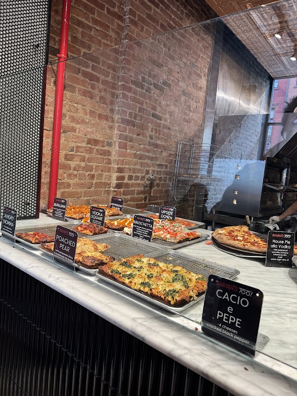 Mama's TOO! Pizzeria West Village photo 5