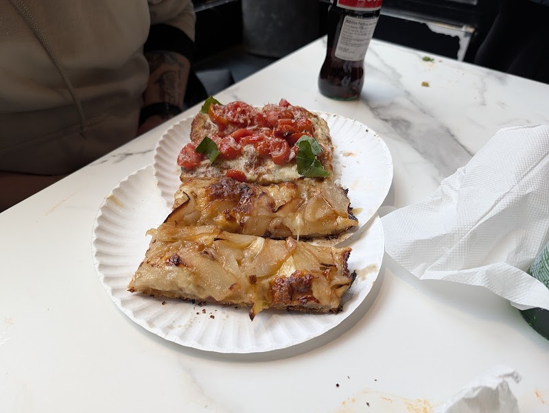 Mama's TOO! Pizzeria West Village photo 7