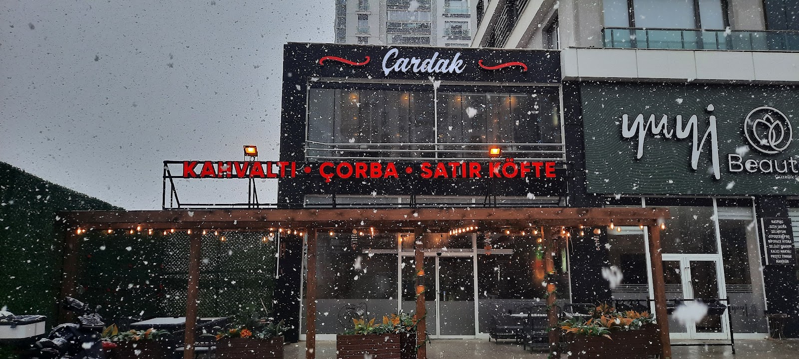 Niğde Çardak Restoran Kahvaltı, Köfte Çorba mekanı