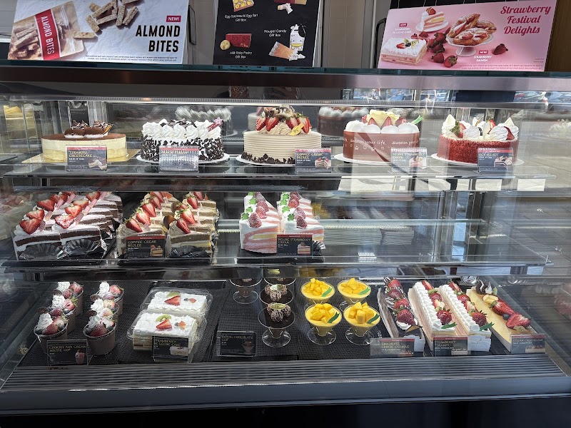 85°C Bakery Cafe - San Jose photo 3