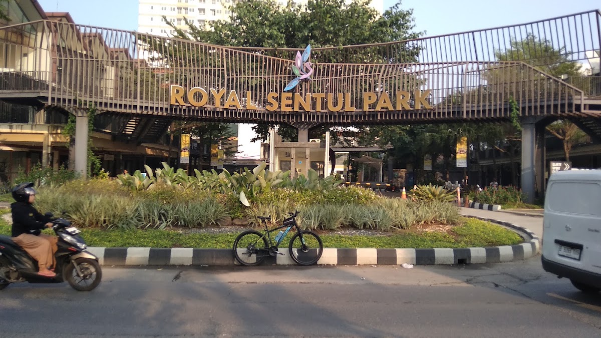 LRT CITY Sentul - Royal Sentul Park