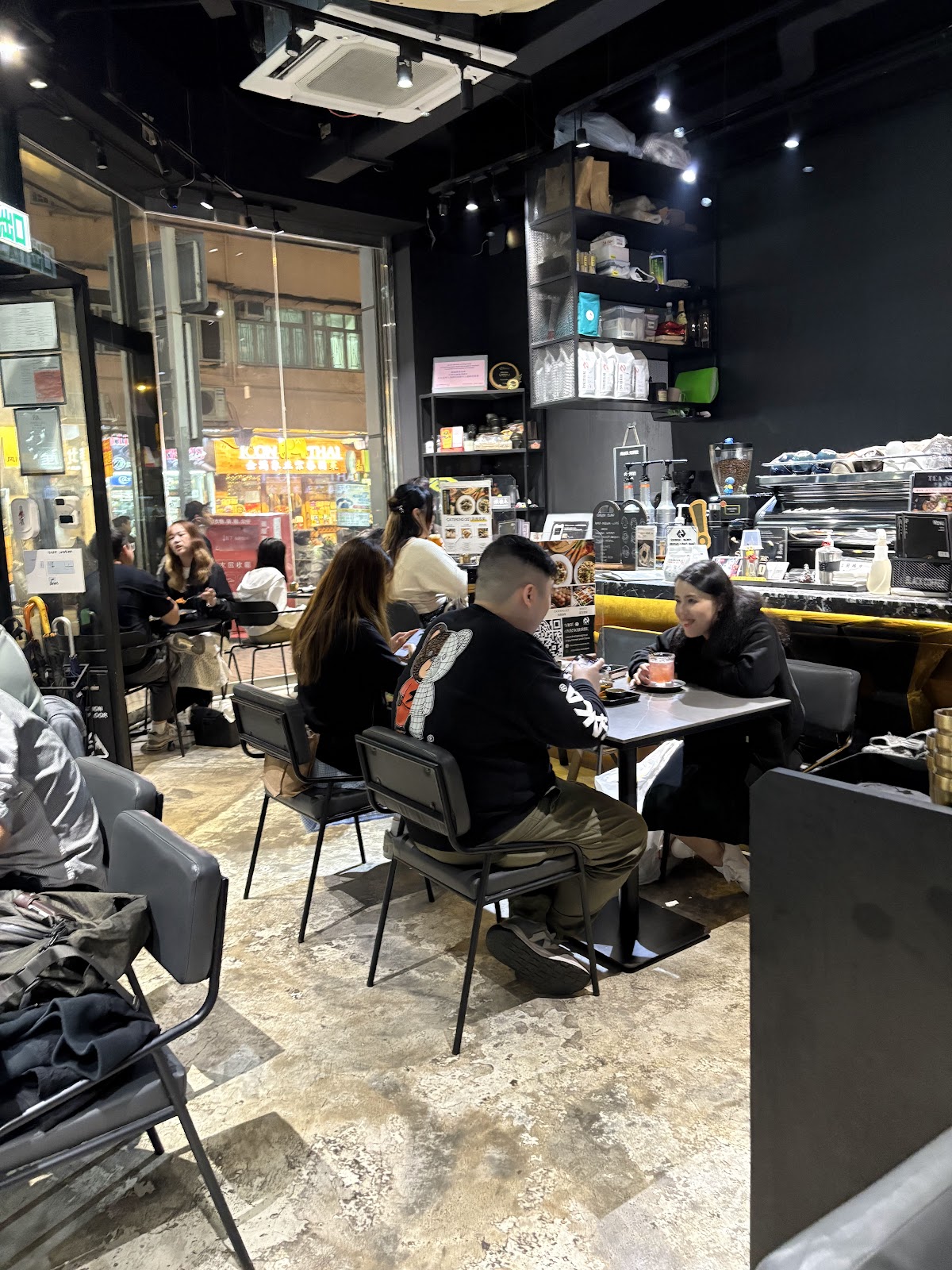Black Coffee — photo 7