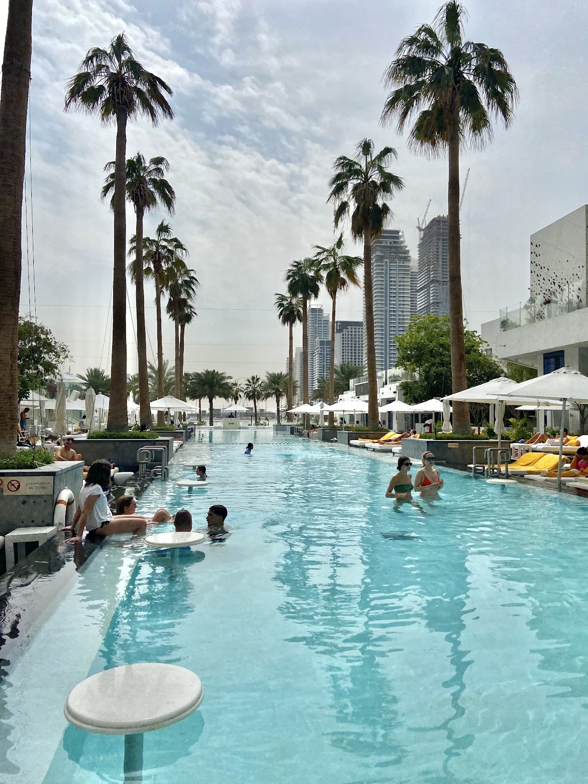 The Social Pool | Pool Party in Dubai | FIVE Palm Jumeirah 4