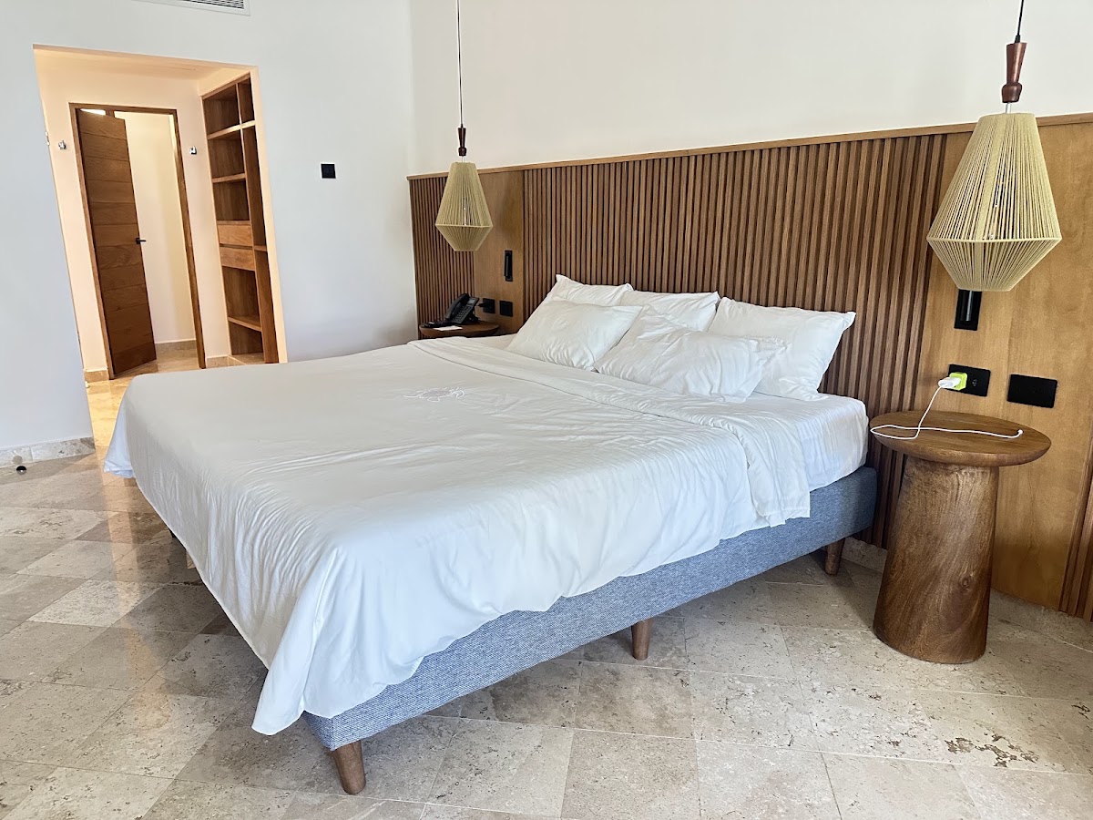 Akumal Bay Beach & Wellness Resort