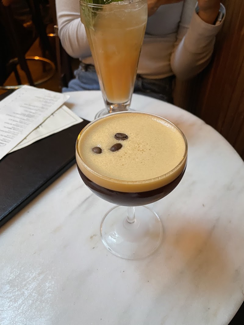 Leopold's Books Bar Caffè photo 3