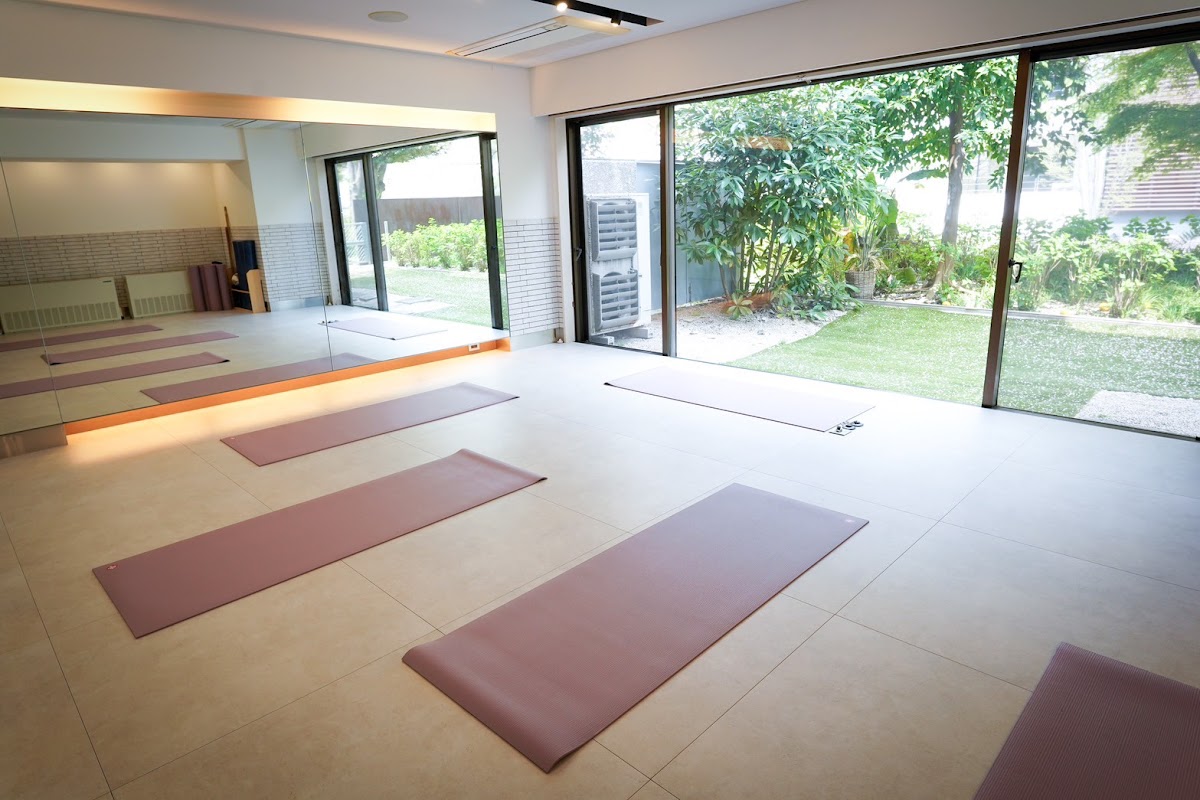 Breathingwhale Tokyo Meditation Yoga Studio — 3