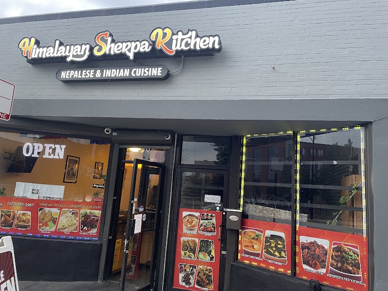 Himalayan Sherpa kitchen photo 1