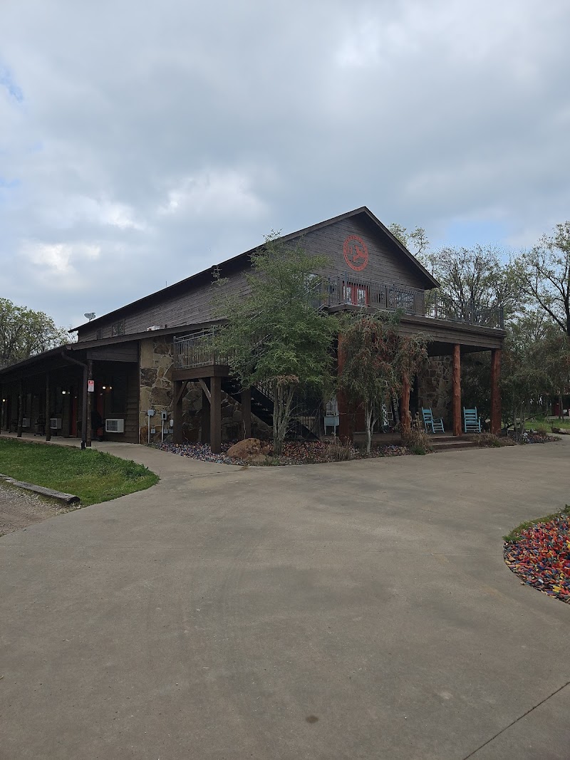 Hidden Lakes Hunting Resort - Photo 4