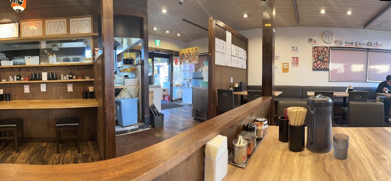 石田一龍 福岡博多店 写真5