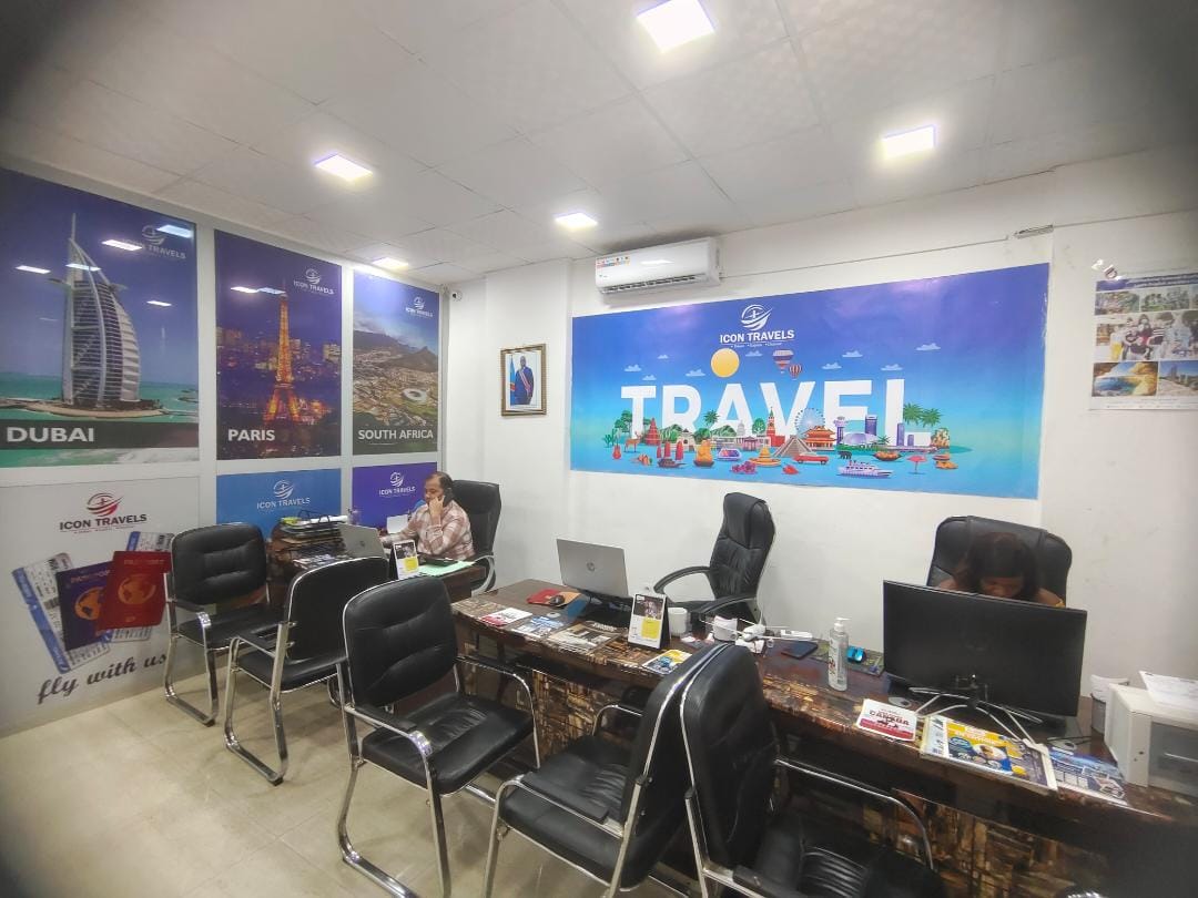 Icon Travels