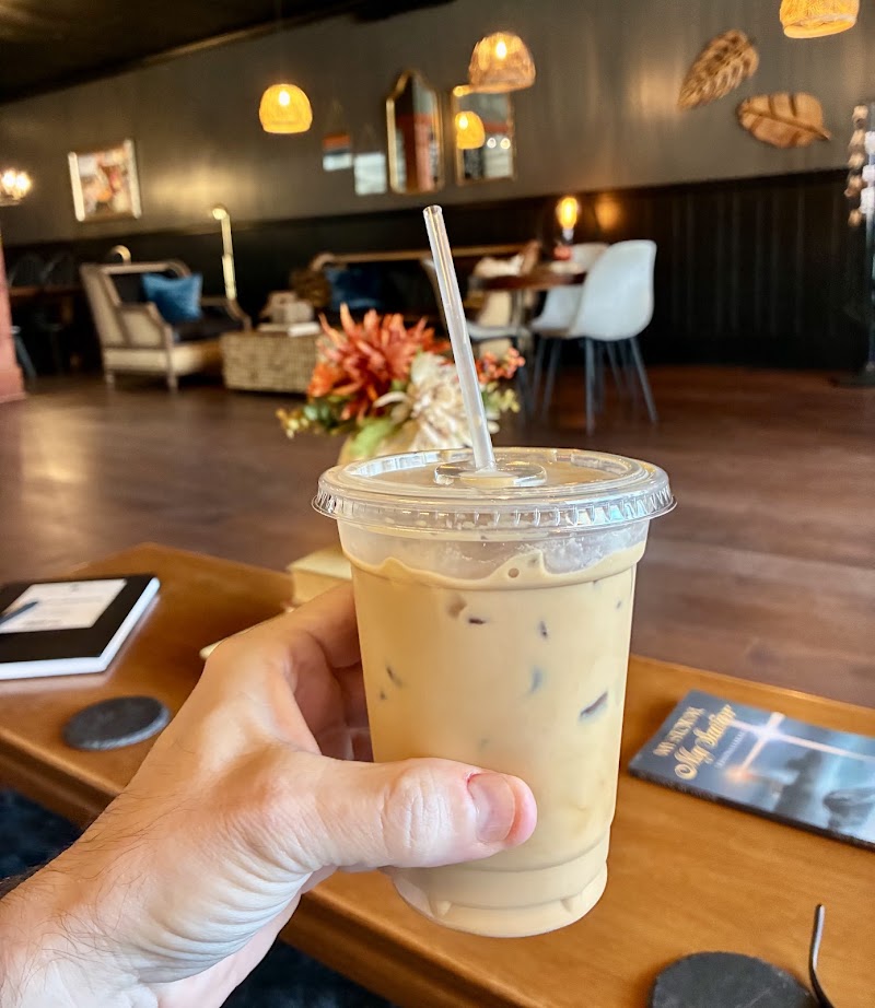 Moody Brews Coffee & Lounge photo 4