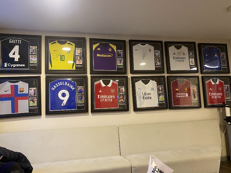 Gallery 5