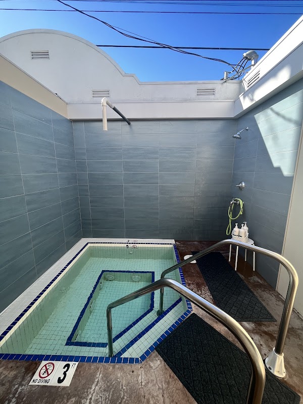 Albany Sauna, Massage Therapy, Facials & Hot Tubs 1