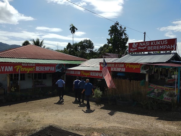 Nasi Kukus Ayam Berempah Maklang Matli - Photo 1