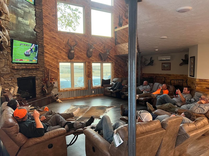 Pheasant City Lodge South Dakota - Photo 2