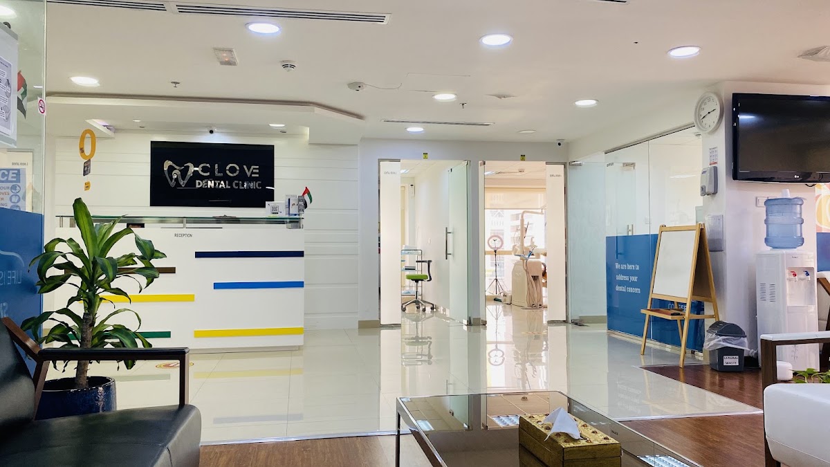 Crossroads Dental Clinic - Sheikh Zayed Road, Dubai 4