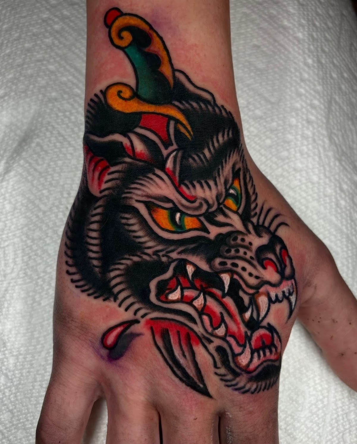 Gold Cross Tattoo Co. tattoo parlor in Franklin, TN