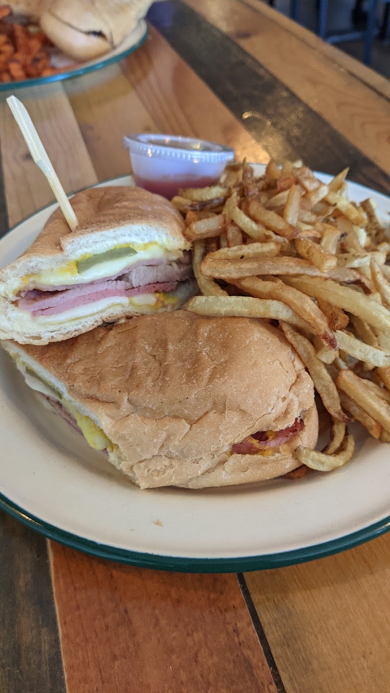 531 Liberty Cafe photo 4