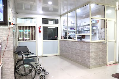 DR.GUNJAN(MBBS,DGO,DNB,F.MAS,F.IVF DIP.COS GYNAE)/BEST GYNAECOLOGIST HALDWANI /INFERTILITY SPECIALIST/LAPROSCOPIC SURGEON - Image 3