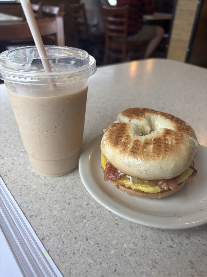 Oliver's Coffee photo 2